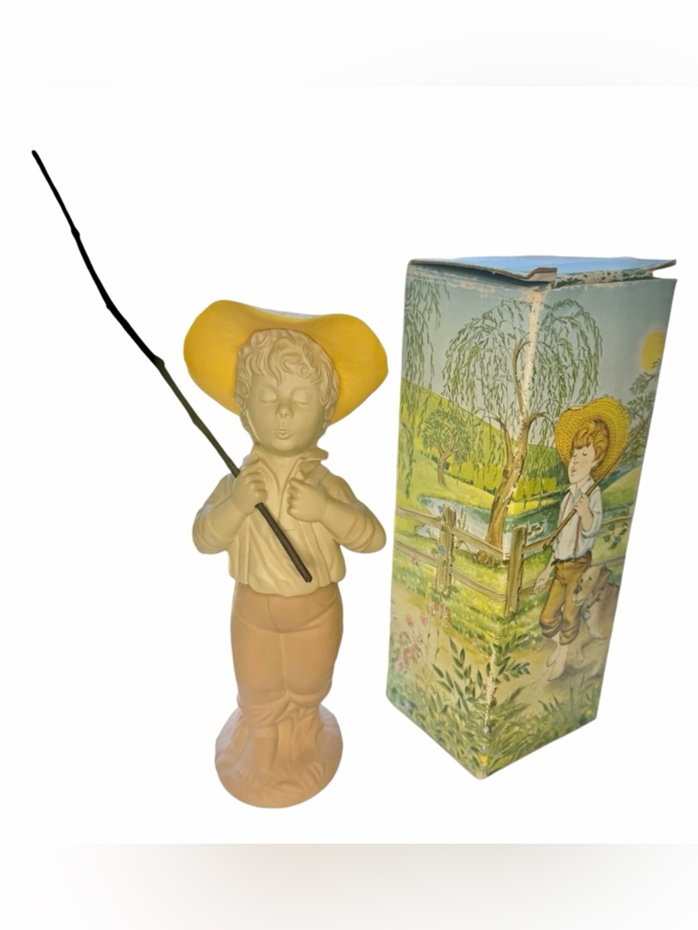 Rare Vintage Avon "Catch A Fish" Cologne Decanter (Full) in Original Box